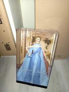 Mattel Barbie Grace Kelly to catch a Thief  NRFB  - Bild 1 von 2