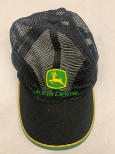 John Deere Hat Cap Adjustable Black Green Pre Owned HT 7+142 - Picture 1 of 2