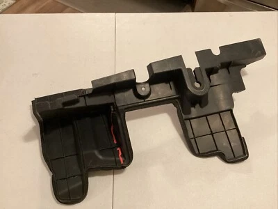 2017 - 2019 TOYOTA HIGHLANDER RADIADOR GUIA DE AR ESQUERDO DEFLETOR TAMPA FABRICANTE DE EQUIPAMENTO ORIGINAL - Imagem 1 de 4