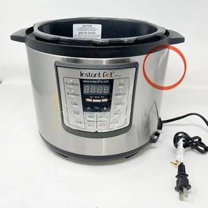 INSTANT POT IP-LUX60 V3 Electric Pressure Cooker 6 Qt 6in1 Base Heating Bottom - Picture 1 of 8