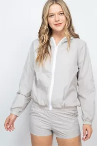 Light Gray Hoodie and Shorts Set Size Small Athleticwear Hooded Jacket - Picture 1 of 2