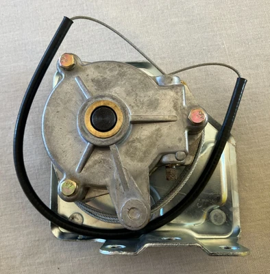 Alfa Romeo Spider electric window mechanism left - Image 1 of 4