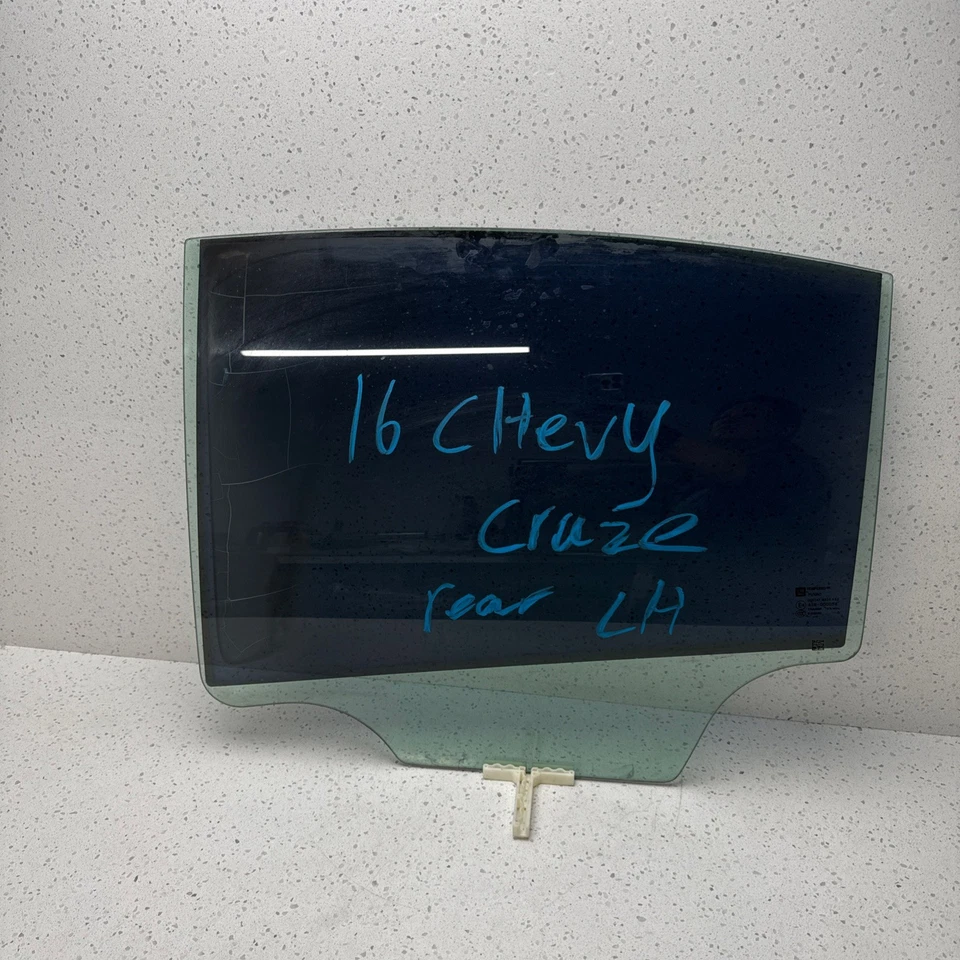 2016 CHEVY Cruze REAR LEFT SIDE DOOR WINDOW GLASS OEM - Изображение 1 из 4