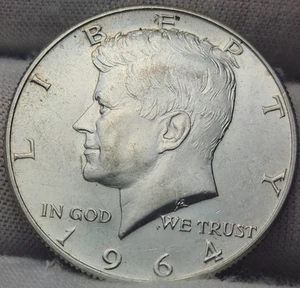 Medio dólar de plata Kennedy 1964 D, 90 % de plata, atractiva moneda de plata de Estados Unidos JFK-64d - Imagen 1 de 4