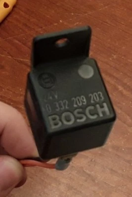Bosch 0332209203 24V 966141 P2  Foto 1 de 3
