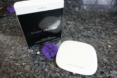 Marc Jacobs o!mega x Three  powder blush bronze highlight palette new  - Image 1 of 2