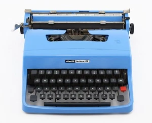 MÁQUINA DE ESCRIBIR OLIVETTI LETTERA 32 BLUE TYPEWRITER MARCELLO NIZZOLI - Imagen 1 de 9