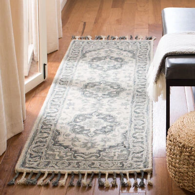 Safavieh Aspen GREY / LIGHT GREY 2'-3" X 7' Runner - APN122A-27 - Image 1 of 3