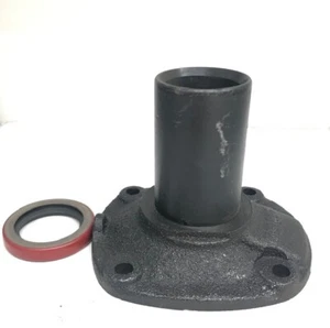 1932-1948 Ford Front Bearing Retainer Housing & Seal 78-7050/7052 - Picture 1 of 3