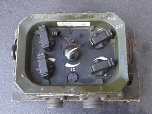 RACAL ARMY MILITARY RADIO BCC 402A INTERCONNECTING BOX 2 RADIO - Picture 1 of 5