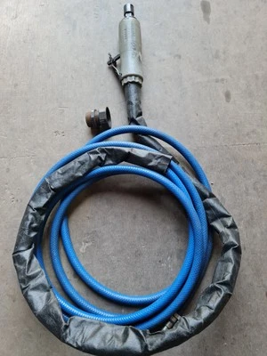 Molinillo de troqueles de aire recto Dotco con aspiradora neumática. - Imagen 1 de 4