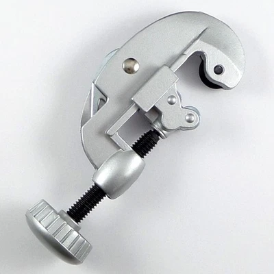Large Tubing Cutter Cuts 1/8" to 1-1/8" Copper Pipe Tube Hand Tool - Image 1 of 3