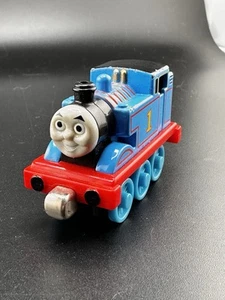 Thomas & Friends Take & Play Along Train Diecast Edizione Limitata Mattel 2009 - Foto 1 di 12