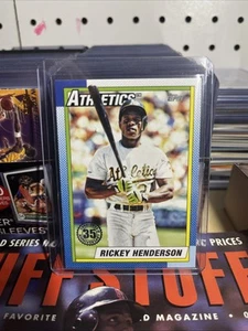 2025 Topps Rickey Henderson #T90-46 1990 35th Anniversary Oakland Athletics - Bild 1 von 2