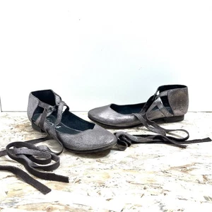 Free People Metallic Ballet Mary Jane Shoes Silver Leather Womens Sz 38 US 7.5 - Picture 1 of 13