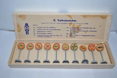 DDR- Herr Hels (10) Vintage Verbotzeichen II Set 3 w/Box for PIKO-GUTZOLD-Putz - Image 1 of 4