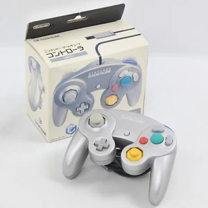 Gamecube Official Controller Pad SILVER Boxed DOL-003 Nintendo 0749 - Picture 1 of 7