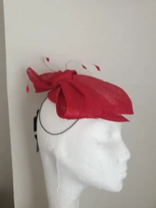 M&S Autograph Red Bow Hair Headband Hat Fascinator Wedding Races BN - Picture 1 of 12