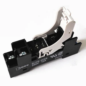 A●IDEC SJ1S-05B Socket DIN mount Screw Type New - Foto 1 di 4