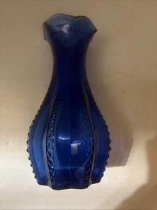 Vintage 1940s Indiana Glass Cobalt Blue 7” Beaded Rib Ruffled Edge Vase - Picture 1 of 5