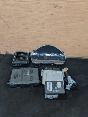 FORD FOCUS MK4 C519 1.5 DIESEL AUTOMATIC ENGINE ECU KIT JX7A12A650YA - Image 1 of 4