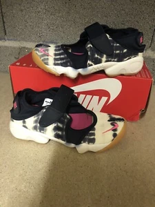 Size Wmn’s UK 3.5 - Wmns Nike Air Rift - 848502 400 - Picture 1 of 8