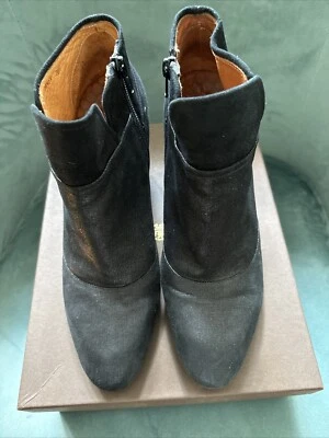 Chie Mihara Xello Black Booties Sz 39.5 - Image 1 of 4