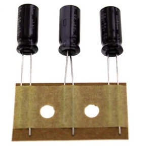 20x Elko Kondensator Radial 56µF 50V 105°C 6,3x15mm UPL1H560MEH1TD 56uF - Picture 1 of 1