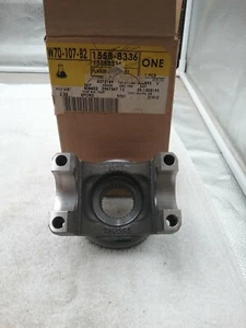 Genuine GM 15588336 Flange Yolk - Picture 1 of 2
