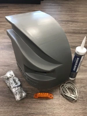 Morgan Corner Cap - Passenger Side OEM - 62664 + LIGHT 066681 Box Truck Olson - Image 1 of 4