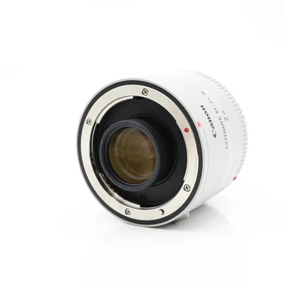 Canon EF Extender 2X III Teleconverter #623 - Image 1 of 4