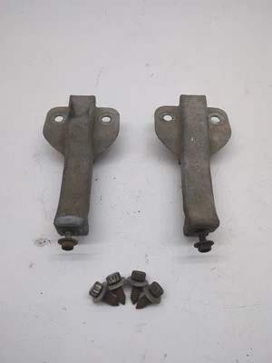 Soporte de almohadilla de soporte de radiador Chevrolet Van G20 G30 1979-1993 montaje 15502586 OEM  Foto 1 de 4