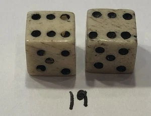 Vintage Paar Knochen (Rinder) Würfel 1/4+" - Bild 1 von 4