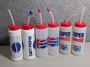 Lotto 6 bottiglie sportive vintage anni 80 Pepsi Squeezer in plastica con cannucce - Foto 1 di 4