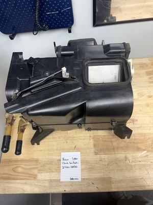 89-90 Nissan 240sx S13 OEM Heater Core HVAC - DOOR AIR BOX HOUSING - Image 1 of 4