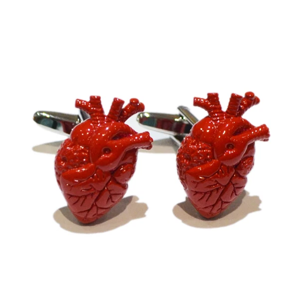 Biologische rote Herz Manschettenknöpfe präsentiert in einer Manschettenknopf Box - X2AJ475