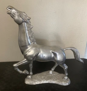 LARGE Horse Statue, Chrome Silver Metal, 24"x22" (HxL), ELEGANT! - Picture 1 of 9
