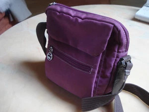 chice Handtasche/ Schultertasche /Bag von Gerry Weber fliederfarbig viele Fächer - Bild 1 von 7