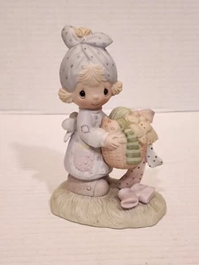 Precious Moments Figurines Be Not Weary In Doing Well 1979 5.5" - Picture 1 of 12