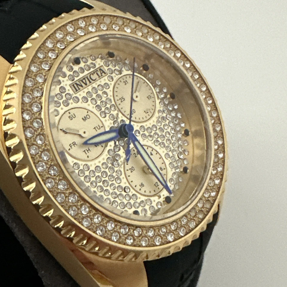 Reloj para dama Invicta Angel cristal esfera dorada silicona negra 28485 Foto 1 de 4