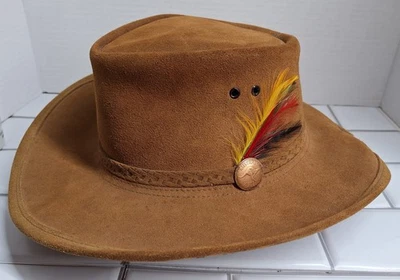 Sombrero Western Outback Trading Co. Maverick Talla Pequeña Cuero Marrón con Plumas Foto 1 de 4