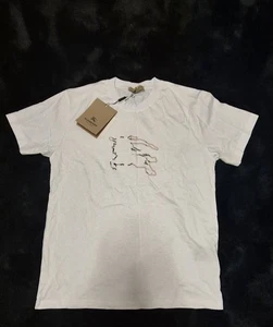 Mens White Burberry Logo Tshirt. BNWT SIZE M - Picture 1 of 4
