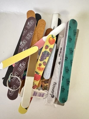 Lot of 25 Nail Files Assorted Styles – Laqué, Flowery & Fruit Print – Unused - Image 1 of 2