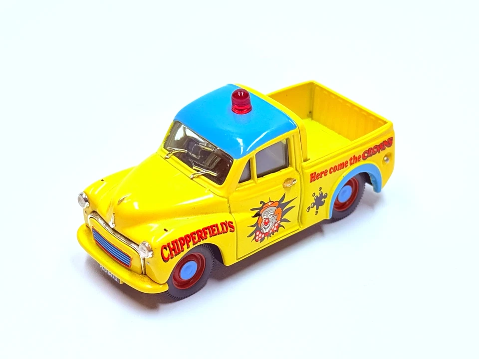 MODELO PICK-UP MENOR CORGI MORRIS SOLO CHIPPERFIELDS CIRCUS 31703 Foto 1 de 4