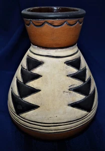 1910 Weller Souevo Vase 6" Pottery Antique Art & Crafts Native American Design - Bild 1 von 4