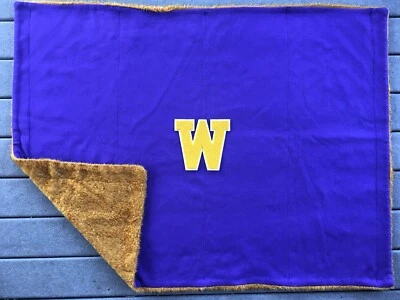 Manta de colección Washington Huskies Stadium Throw Letterman Varsity Foto 1 de 4