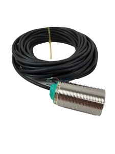 Pepperel+Fuchs NBB15-30GM50-E2-10M Inductive Proximity Sensor 15mm 5-36Vdc NEW - Picture 1 of 7