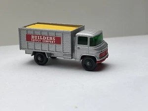 MATCHBOX LESNEY VINTAGE 1969 MERCEDES SCAFFOLDING TRUCK No.11 - Picture 1 of 4