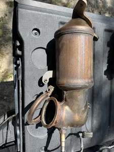 2016-2019 Chevy Cruze 1.4 Liter Catalytic Converter Cutoff OEM - Picture 1 of 3