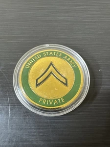 UNITED STATES ARMY - Rank PRIVATE Challenge Coin - Picture 1 of 2